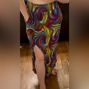 Maxi Skirt w/ Pockets